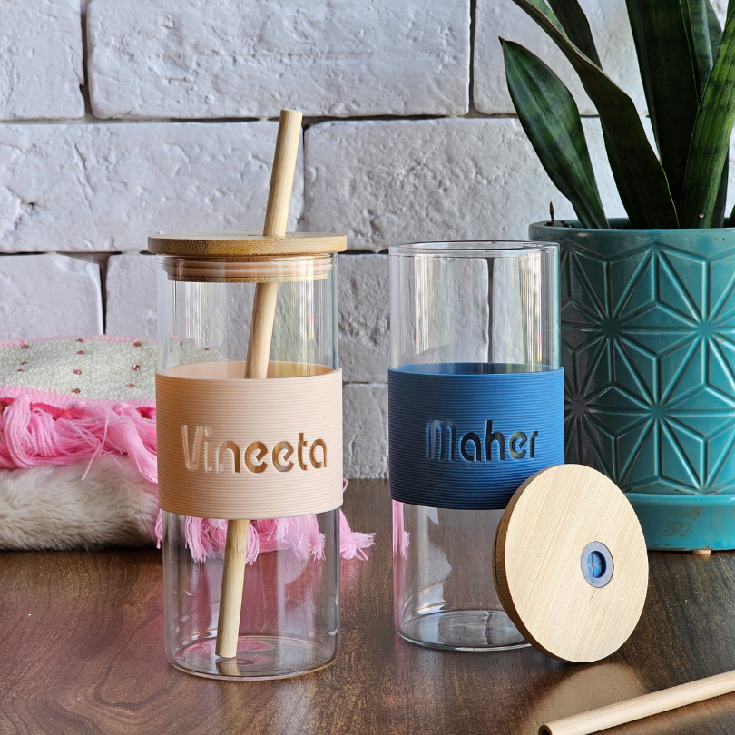 Customized Glass Tumblers With Silicone Band Bamboo Lid And Straw Pebel 8978