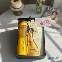 Elegant Wellness Gift Hamper Personalized Glass Bottle 750ml